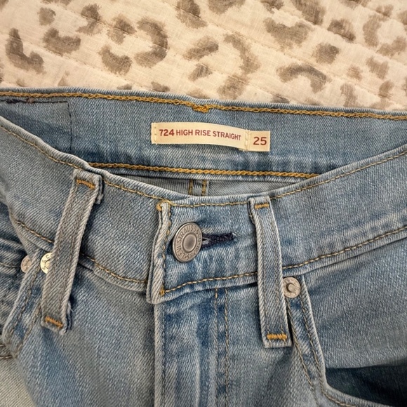 Levis 724 High Rise Straight Denim Light Wash Distressed Blue Jeans Size 25 - Picture 4 of 10